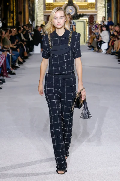 Look 29